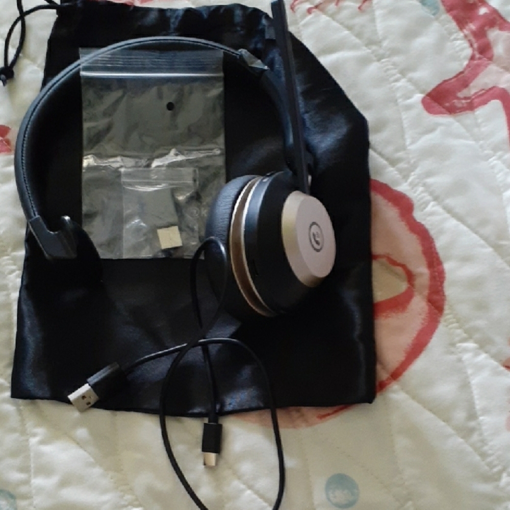 Bluetooth Wireless Headset with Microphone